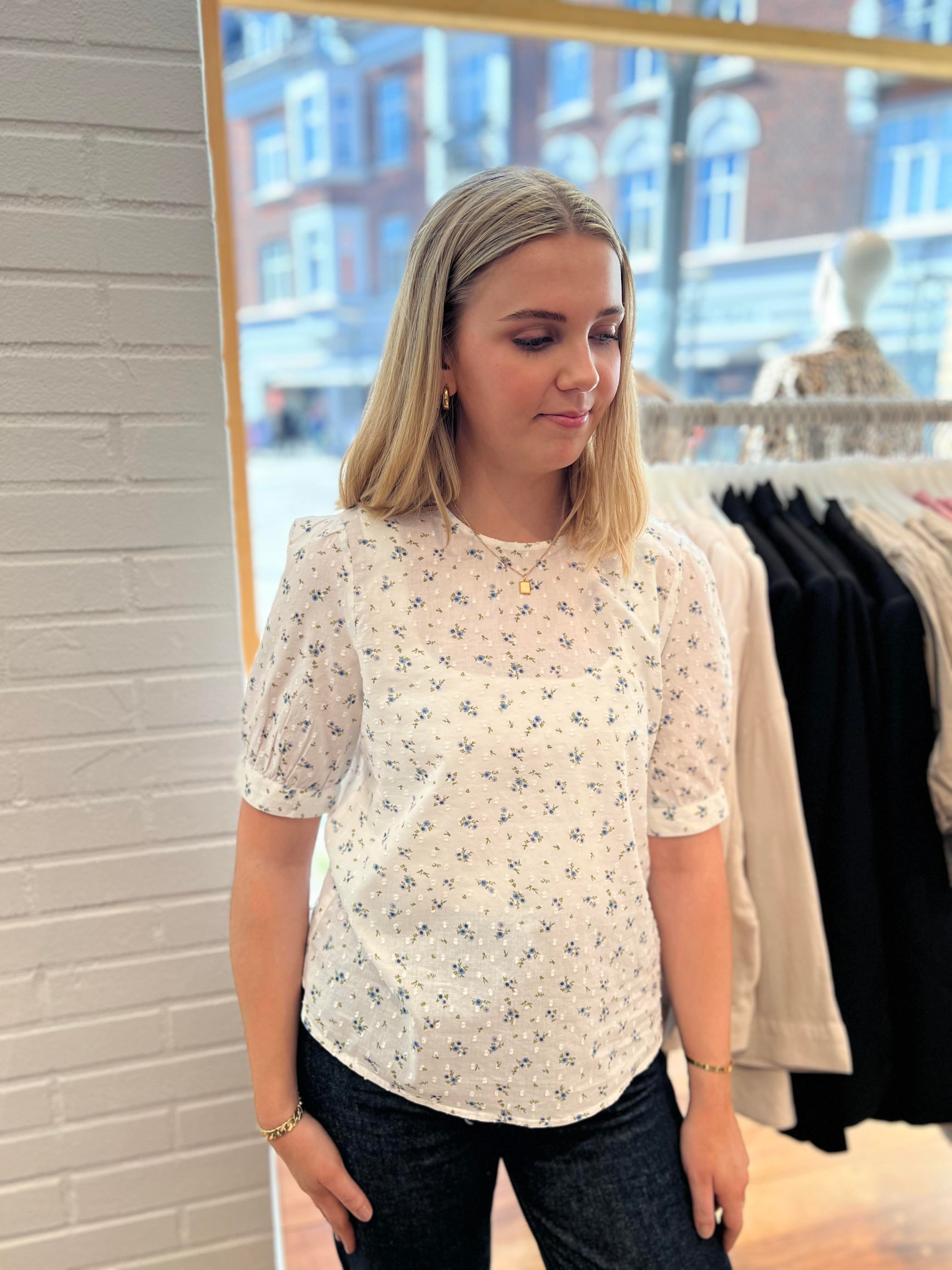 VMTRINE Top - Snow White